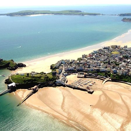 Old Quay Escape Villa Tenby Eksteriør billede